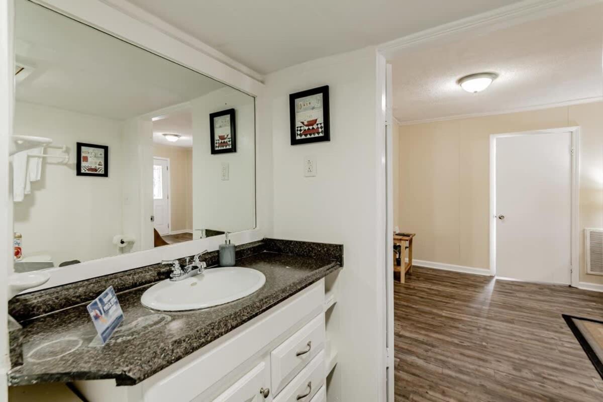 Adorable On Taylor-15 Mins To Downtown--- Front Unit Vila Columbia Exterior foto